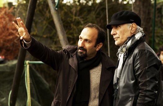 محمود کلاری و اصغر فرهادی در پشت صحنه فیلم 