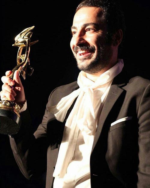 نوید محمدزاده، برنده تندیس بهترین بازیگر نقش مکمل مرد برای بازی در فیلم 