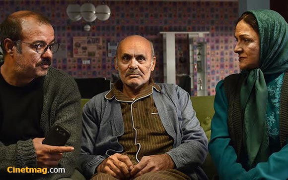گلاب آدینه، جمشید هاشم پور و سعید آقاخانی در نمایی از فیلم 